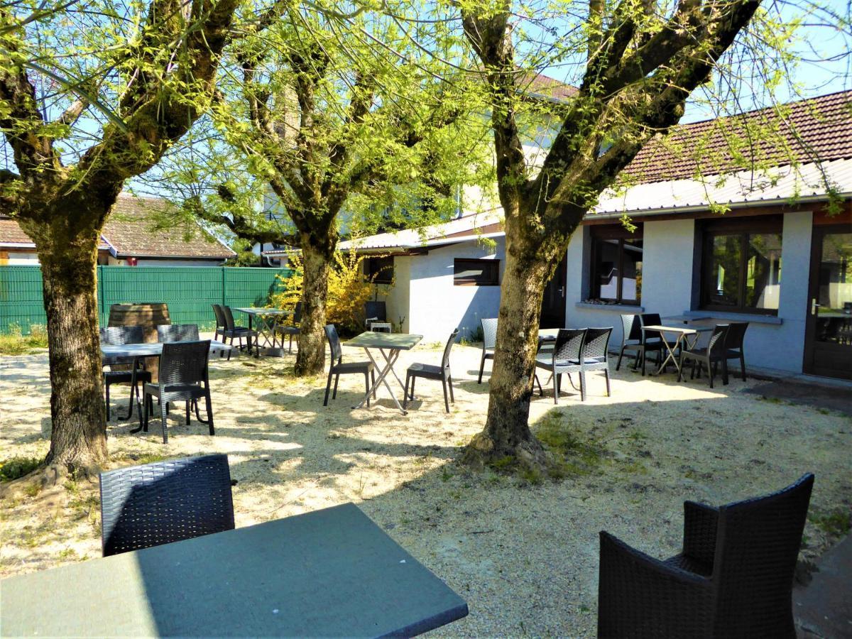 Auberge De La Paillere Lavours Zewnętrze zdjęcie