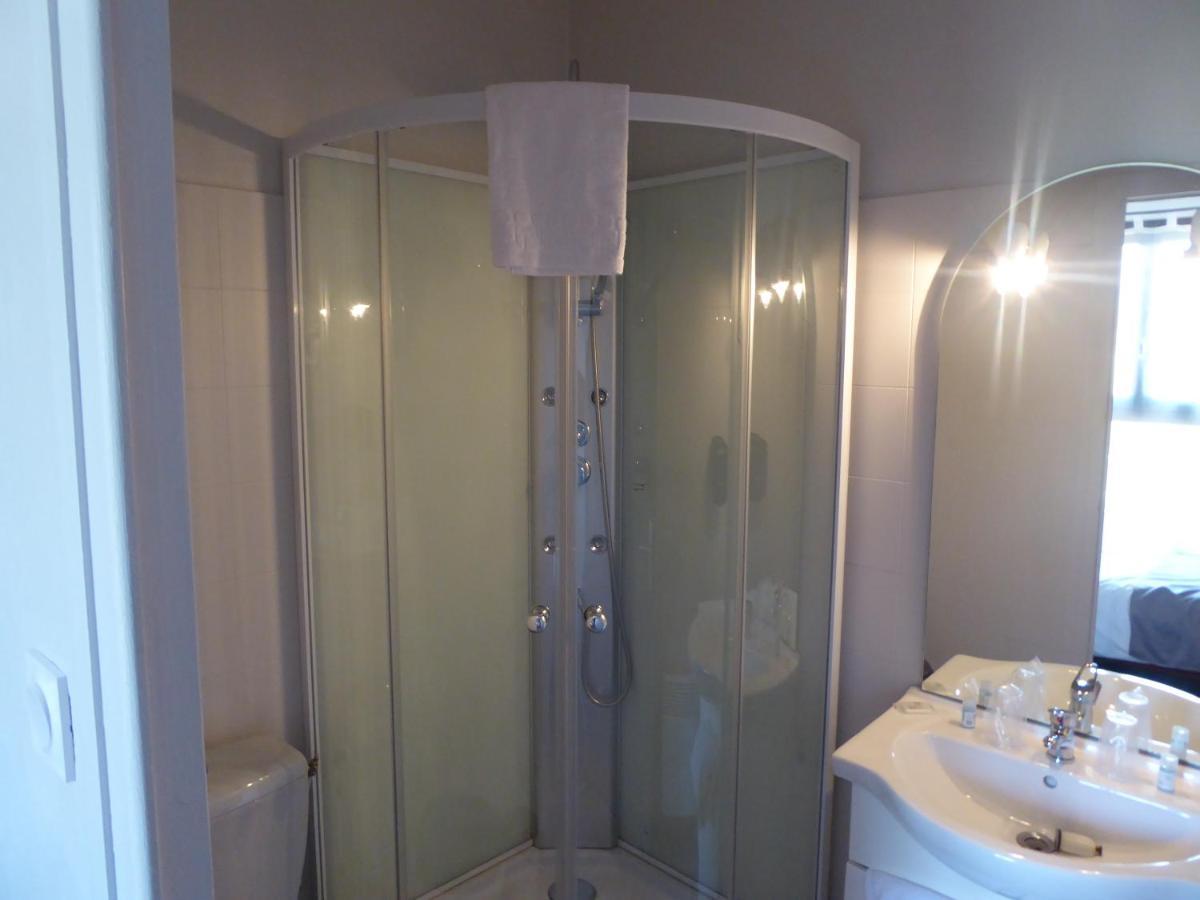 Auberge De La Paillere Lavours Zewnętrze zdjęcie
