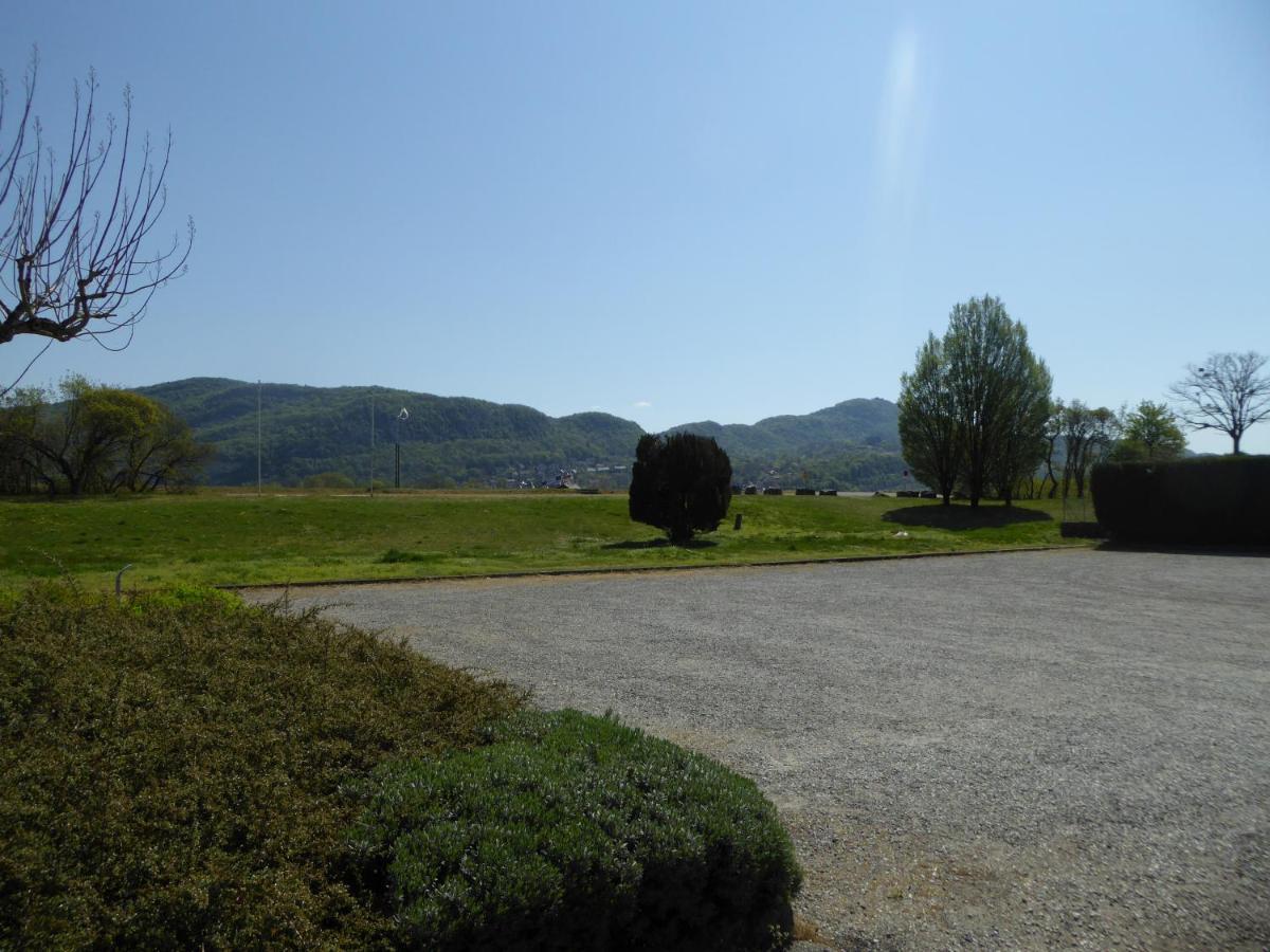 Auberge De La Paillere Lavours Zewnętrze zdjęcie